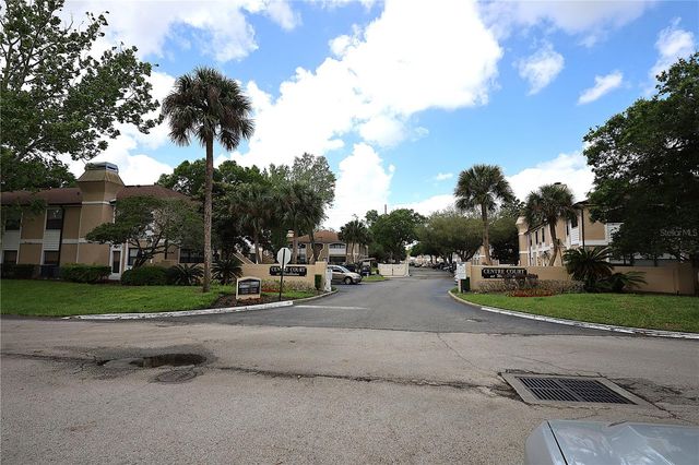 2960 S SEMORAN BOULEVARD 1503, Orlando, FL 32822