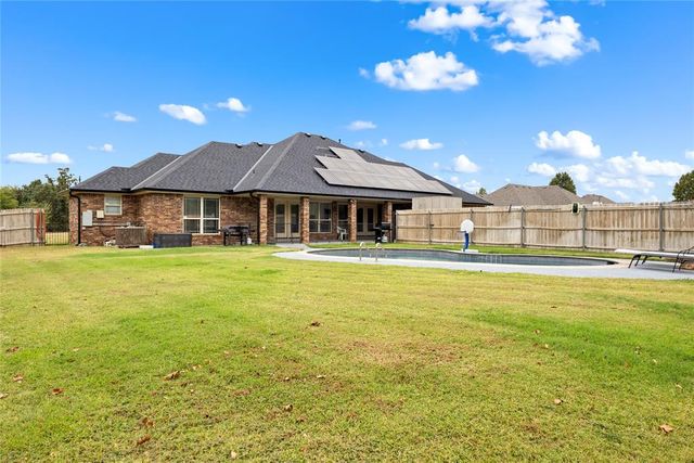 11133 Burning Oaks Drive, Oklahoma City, OK 73150