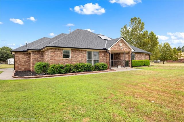 11133 Burning Oaks Drive, Oklahoma City, OK 73150