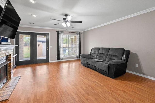 11133 Burning Oaks Drive, Oklahoma City, OK 73150