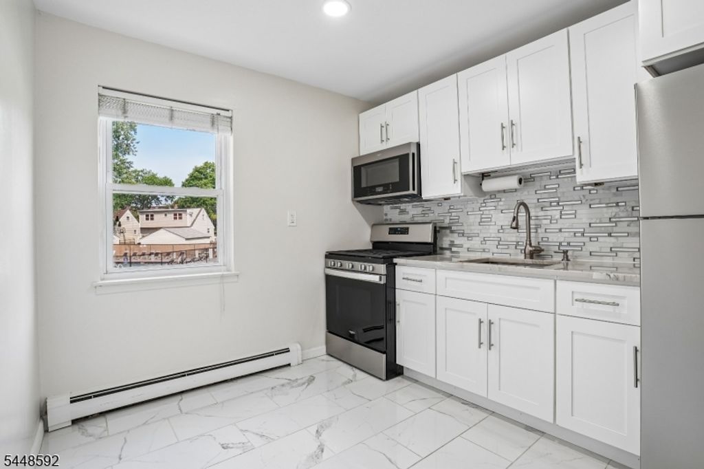 725 Joralemon St 127, Belleville Twp., NJ 07109 — photo 2