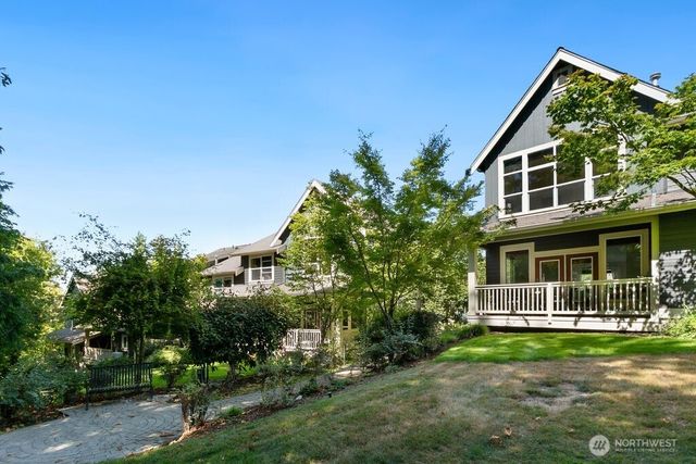2319 NE Marion Lane, Issaquah, WA 98029