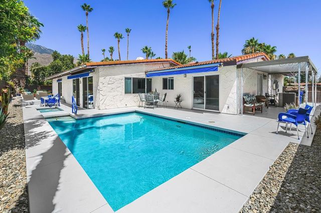 3105 Cambridge Court S, Palm Springs, CA 92264