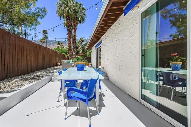 3105 Cambridge Court S, Palm Springs, CA 92264