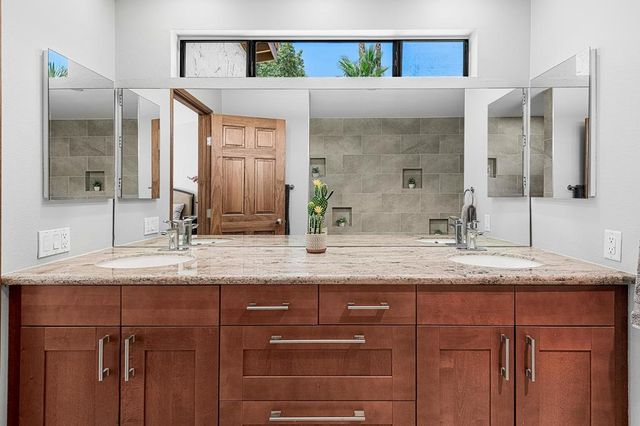 3105 Cambridge Court S, Palm Springs, CA 92264