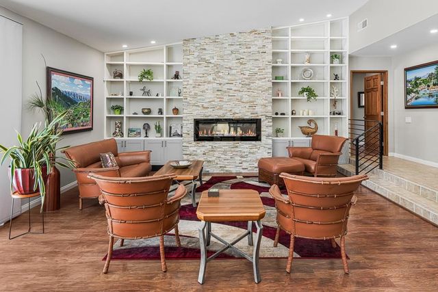 3105 Cambridge Court S, Palm Springs, CA 92264