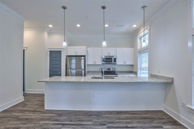 429 Saint Francis St Apt 3, Tallahassee, FL 32301