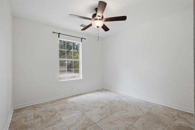 108 Songbird CT, Cedar Creek, TX 78612