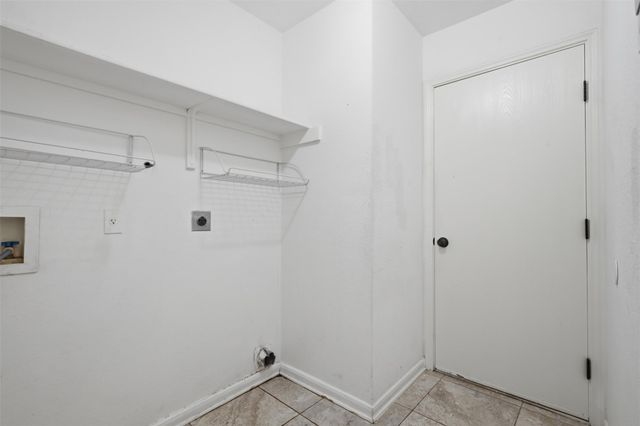 108 Songbird CT, Cedar Creek, TX 78612