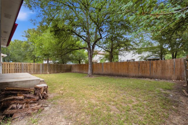 108 Songbird CT, Cedar Creek, TX 78612