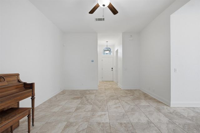 108 Songbird CT, Cedar Creek, TX 78612