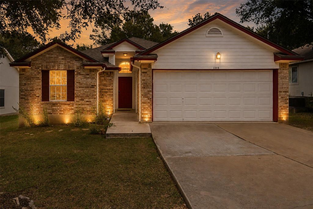 108 Songbird CT, Cedar Creek, TX 78612