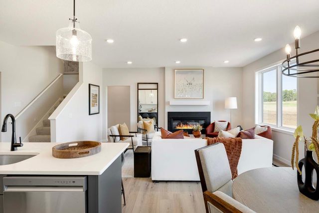 10010 Corral Way, Victoria, MN 55318