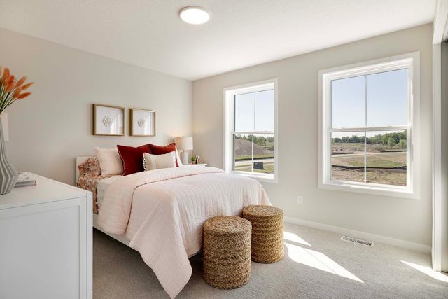 10010 Corral Way, Victoria, MN 55318