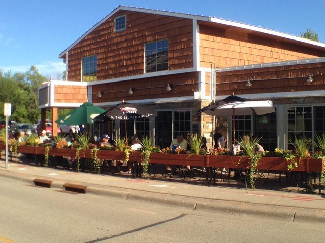 10010 Corral Way, Victoria, MN 55318