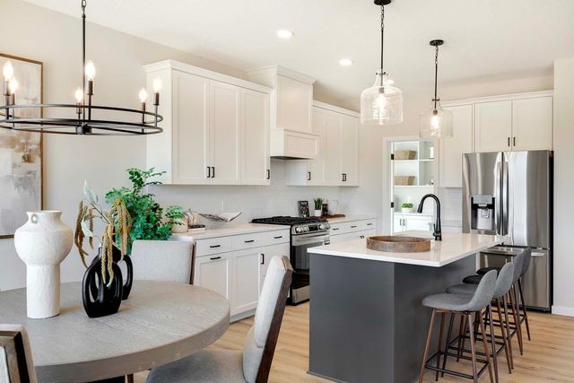 10010 Corral Way, Victoria, MN 55318