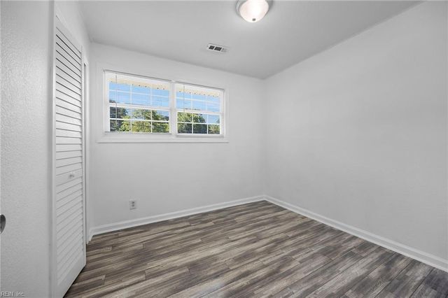 107 Beazley DR, Portsmouth, VA 23701