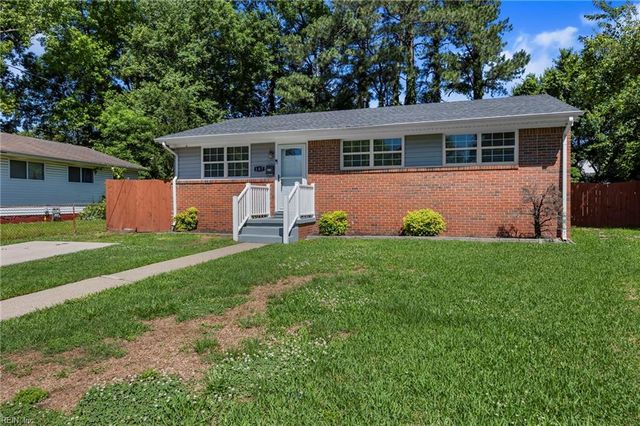 107 Beazley DR, Portsmouth, VA 23701