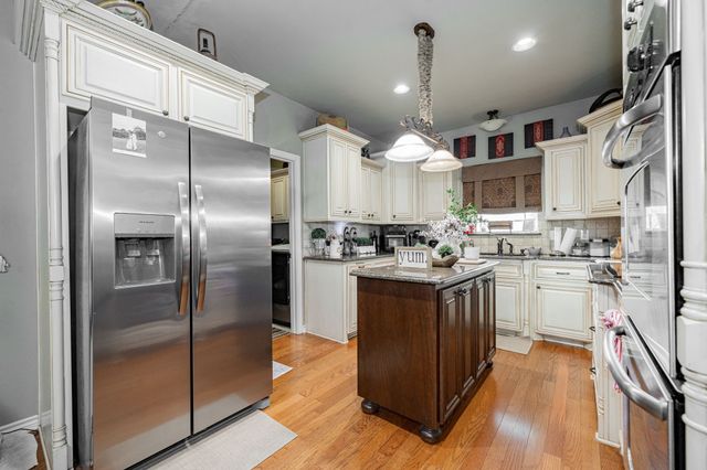 181 Vz County Road 3528, Wills Point, TX 75169