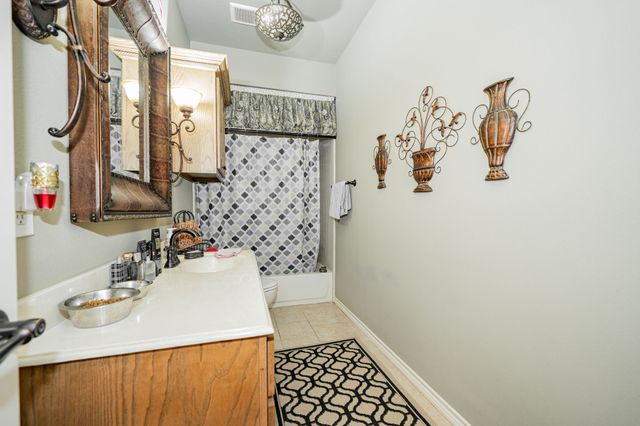 181 Vz County Road 3528, Wills Point, TX 75169