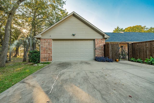 181 Vz County Road 3528, Wills Point, TX 75169