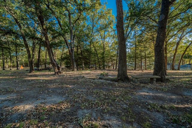 181 Vz County Road 3528, Wills Point, TX 75169