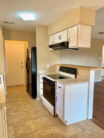 1301 N Knowles Drive, Saginaw, TX 76179