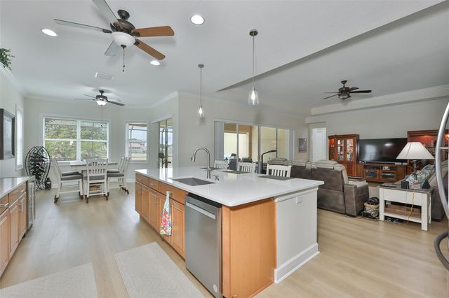 1719 PACIFIC DUNES DR, Sun City Center, FL 33573