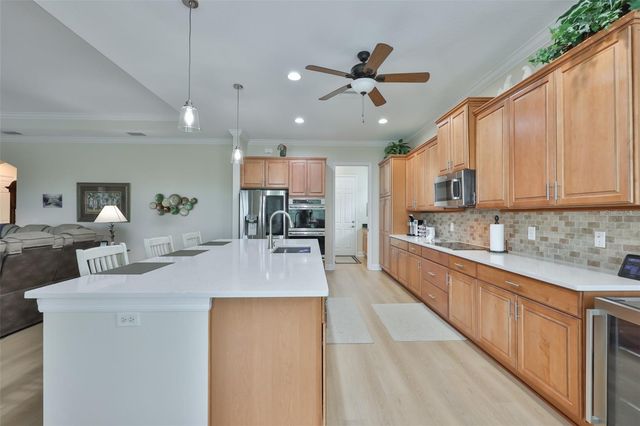 1719 PACIFIC DUNES DR, Sun City Center, FL 33573