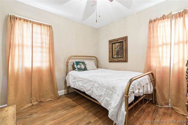 211 Virginia Court, New Albany, IN 47150