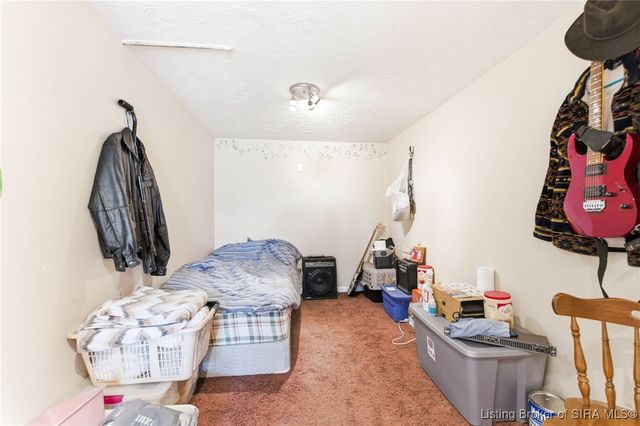 211 Virginia Court, New Albany, IN 47150