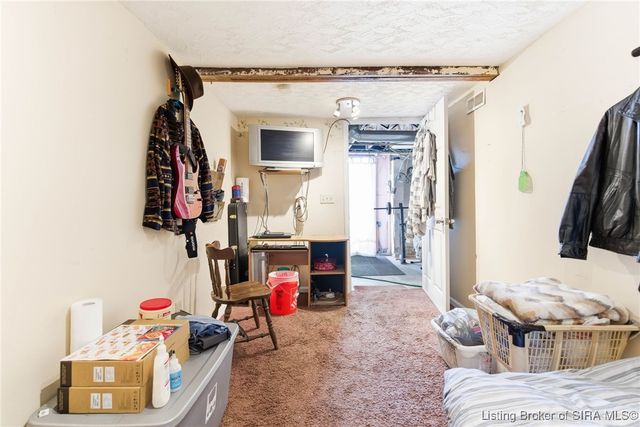 211 Virginia Court, New Albany, IN 47150