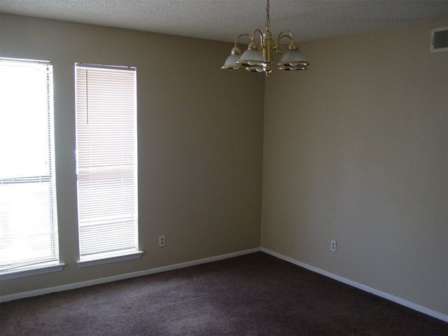 9605 Walnut Street 12104, Dallas, TX 75243