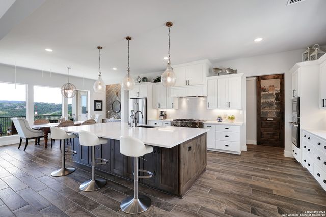 12330 Cross Cut, Helotes, TX 78023
