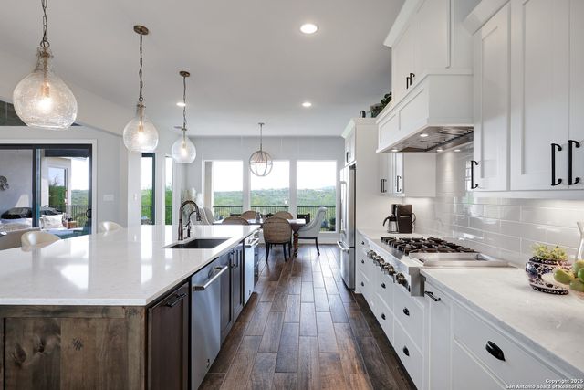 12330 Cross Cut, Helotes, TX 78023
