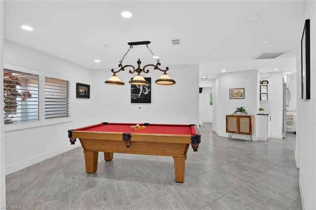 4225 2nd AVE, Cape Coral, FL 33914