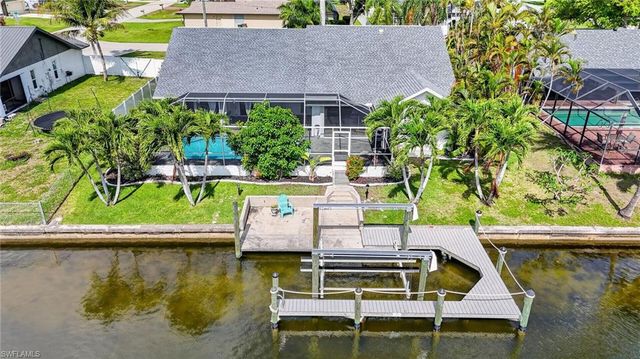 4225 2nd AVE, Cape Coral, FL 33914