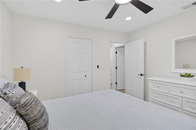 4225 2nd AVE, Cape Coral, FL 33914