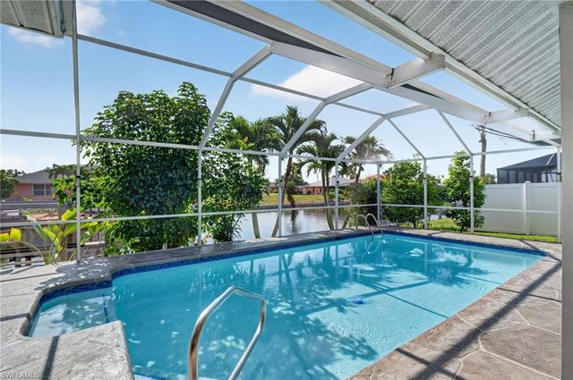 4225 2nd AVE, Cape Coral, FL 33914