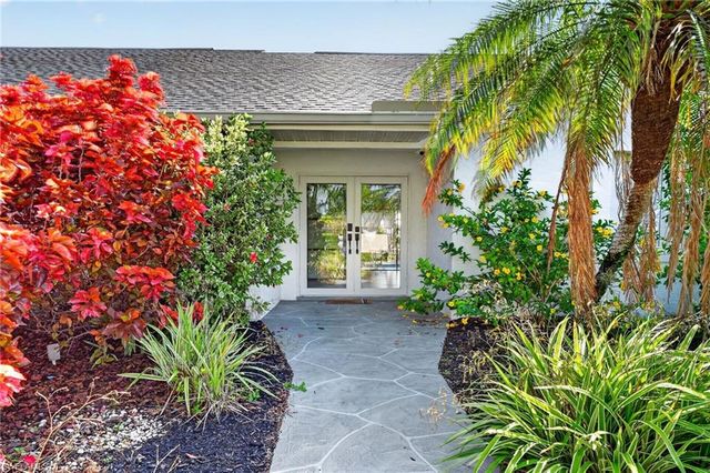 4225 2nd AVE, Cape Coral, FL 33914