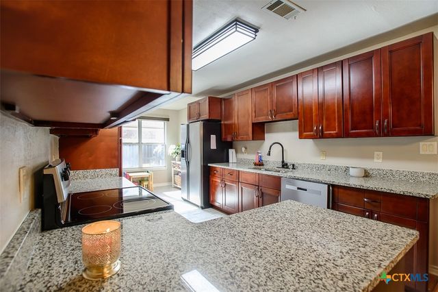 209 Brookway Drive, Killeen, TX 76542