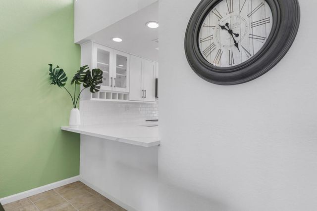 412 S Sierra Madre, Palm Desert, CA 92260