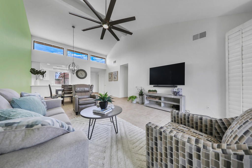 412 S Sierra Madre, Palm Desert, CA 92260