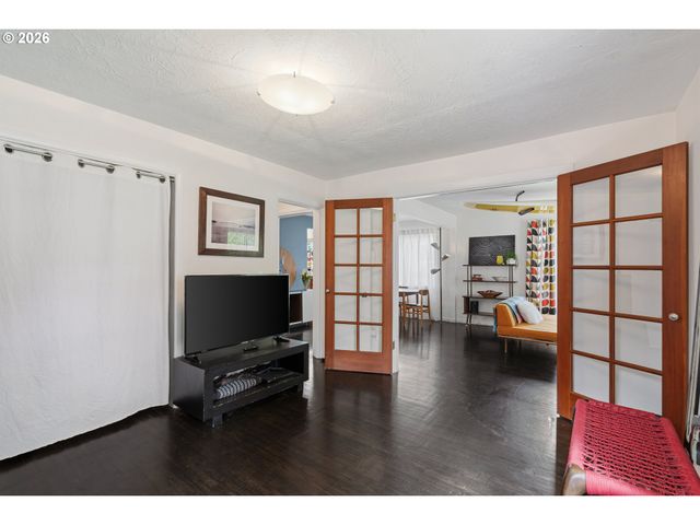 5725 Se 72ND Ave, Portland, OR 97206