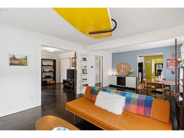 5725 Se 72ND Ave, Portland, OR 97206