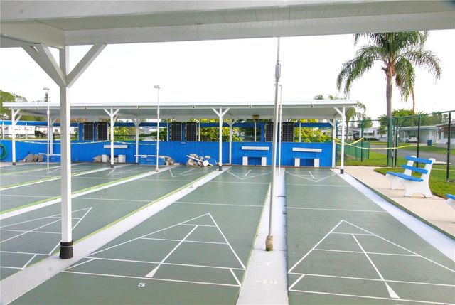 716 49TH AVENUE W, Bradenton, FL 34207