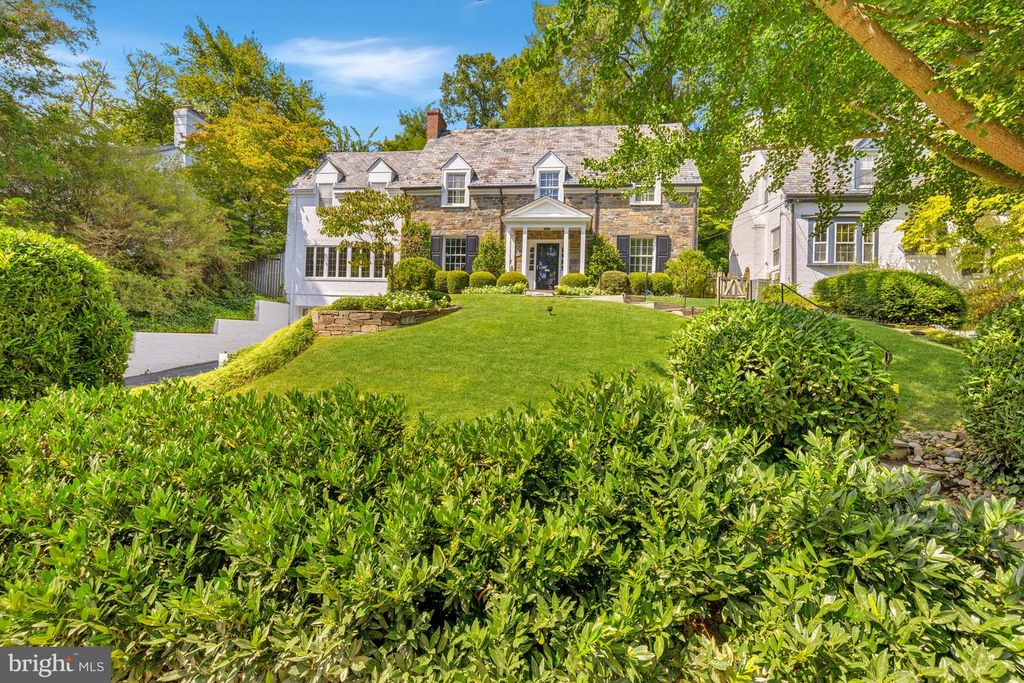 5143 MACOMB ST NW, Washington, DC 20016