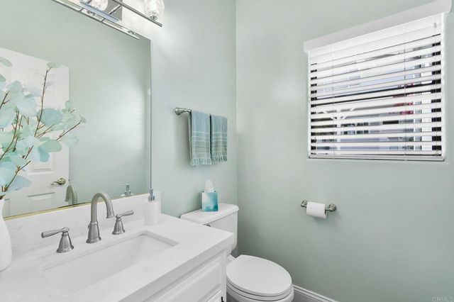 939 943 Dennstedt Place, El Cajon, CA 92020