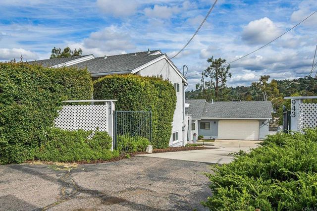 939 943 Dennstedt Place, El Cajon, CA 92020