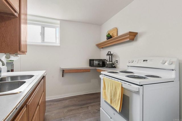 939 943 Dennstedt Place, El Cajon, CA 92020